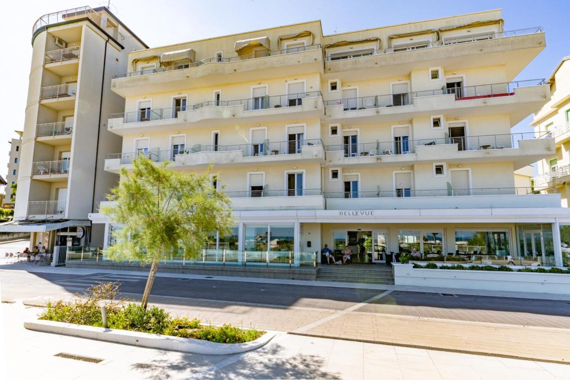 Hotel Bellevue Cattolica Exterior foto